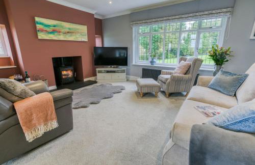 Gwynaeth Gwyn - Foto 55