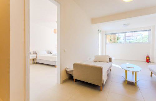 Resitour - Chania Aphrodite Beachfront - Photo 97