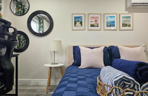 The Ruby - Hot Tub - King beds - Close to LMC - Foto 33