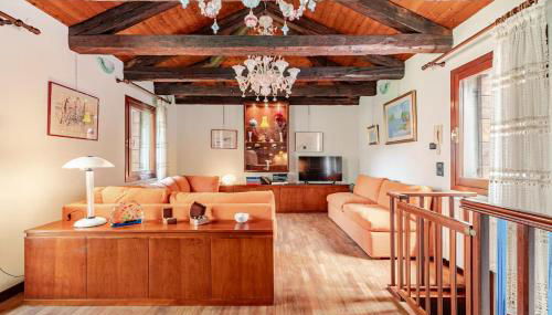 Murano Glass Residence - Photo 1