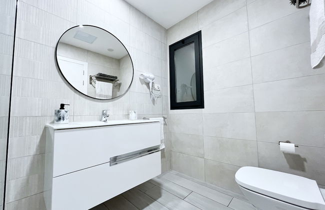 Superior Apartment Sleeps 2 With Pool - Foto 9