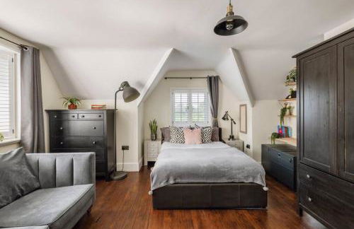 Parea Living - Spacious North London House with Big Garden - Foto 15