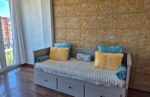 Vistas al mar y garaje cerca de BCN - Photo 3