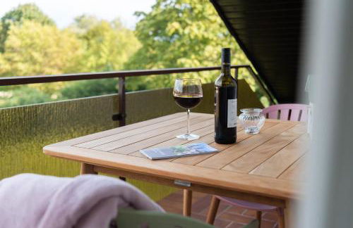 fuldaliebe - Helle Ferienwohnung mit Küche, Parkplatz, WLAN, Self Check-in - Foto 17