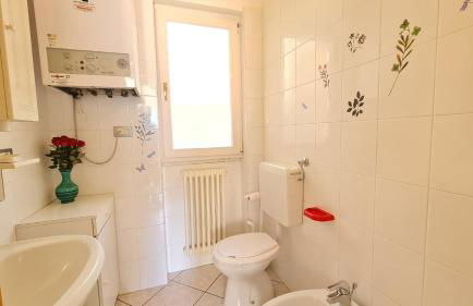 Casa Elka Residence Lake view and pool by Garda Domus Mea - Photo 24