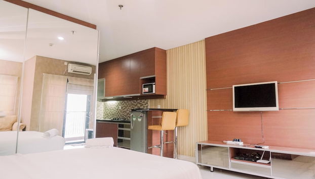 Strategic Studio At 30Th Floor Tamansari Semanggi Apartment - Foto 5, Habitación