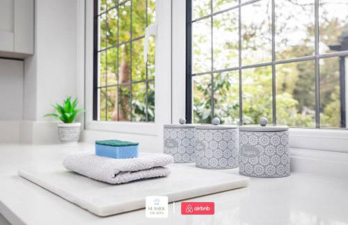 Treeside Place l Seaside Escapes Short Lets & Serviced Accommodation - Foto 20