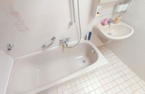 Wood Is Good! Kelkheim Central 24 7 Check In - Foto 17