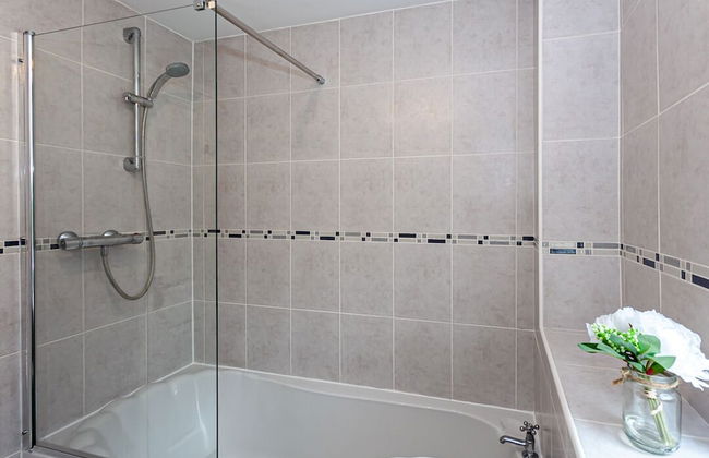 Irlam's Home from Home - Foto 22