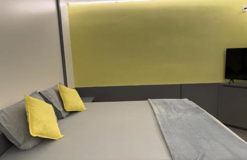 Flat Red Sorocaba - Yellow - Photo 11