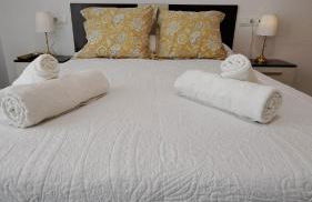 Apartamentos Maria Cristina con parking privado gratis - Foto 13