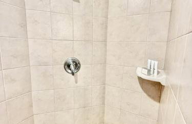 Entire Condo - 3Bed 2Bath- 5 mins to Disney Park - Foto 28