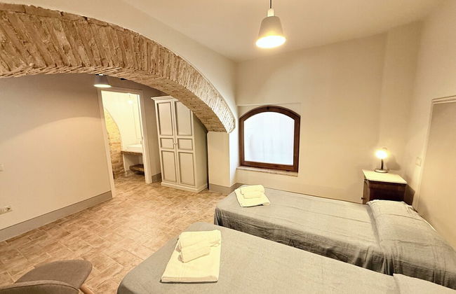 Spoleto Biofarm-sleeps 8 Guests-salt Water Pool-beautiful-exclusively Yours-wifi - Photo 8