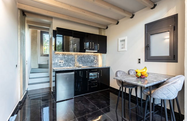 Ventiri Lofts - Luxury Duplex w Private Garden - Foto 7