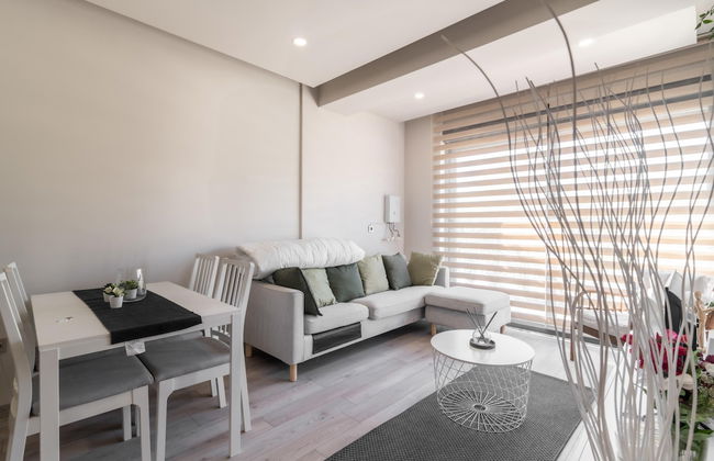 Central Studio w Balcony 10 min to Lara Beach - Foto 8