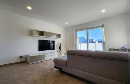 Apartement 2 Schlafzimmer 300 m zur Würth Hauptzentrale - Foto 5