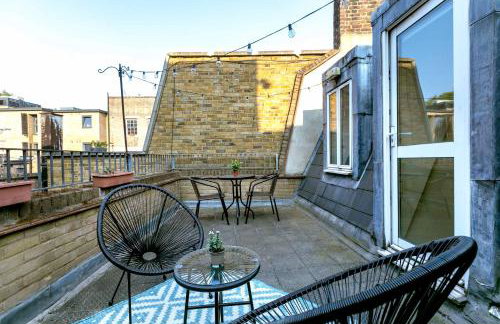Shoreditch Studio Apartment With Balcony in Old Street & Shoreditch Sleeps 3 - Foto 5