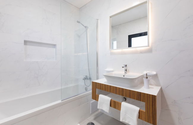 Correeira Luxury Residence T2 D - Albufeira, Pools, Wifi, Bbq, Beach - Photo 7