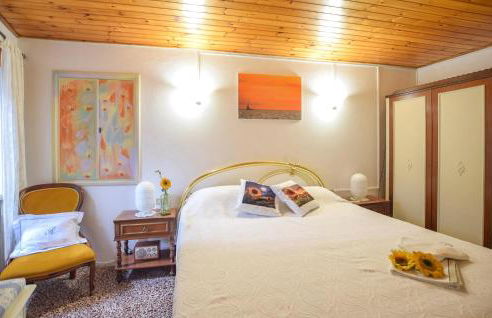 1 Bedroom Lovely Apartment In Casoli - Photo 8