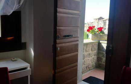 Sospesi nel borgo - Foto 13