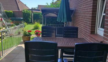 Schöne offene Ferienwohnung mit großer Terrasse. - Foto 2