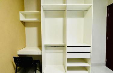 INCRIVEL FLAT 3 MINUTOS do CENTRO COM CHURRASQUEIRA E AR CONDICIONADO - Foto 4