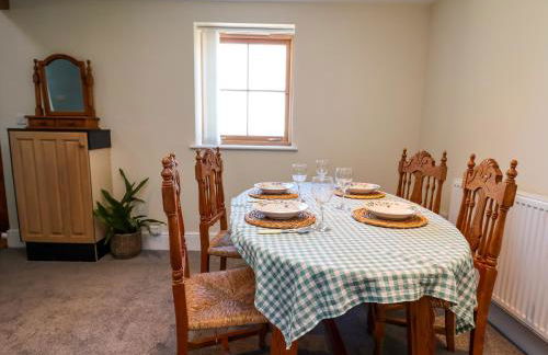 Walnut Cottage - Photo 10