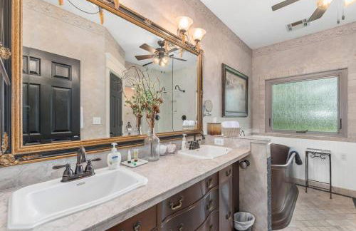 Spirit of Aggieland Retreat-HugeYard-1 Mile to A&M - Foto 31