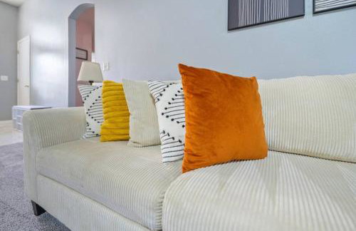 Modern Comfort Loves Park - Stylish 3BR Getaway - Foto 25