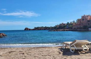 Seaview house, close Cannes, pool, garden. garage - Foto 43