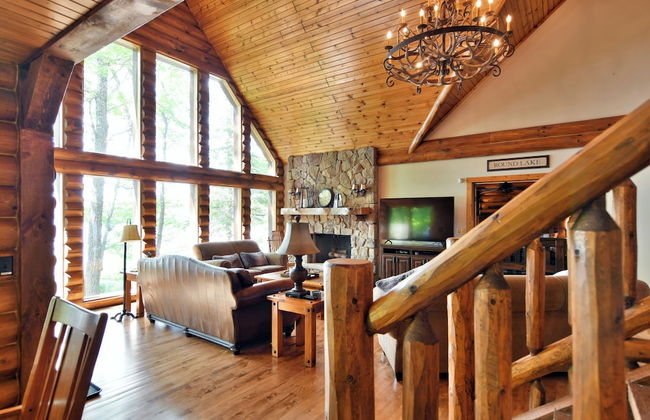 Lumberjack Lodge - Photo 21