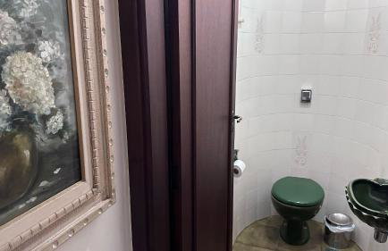 Quarto Elegante - Casa com piscina no Centro - Foto 15