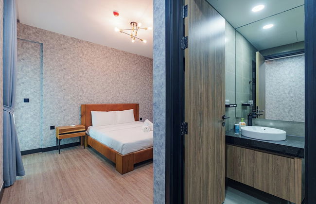 Imperial De La SoL District 4 - Photo 25