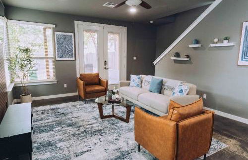 Hot Tub Deck BBQ Grill Patio Dog Friendly - Foto 11