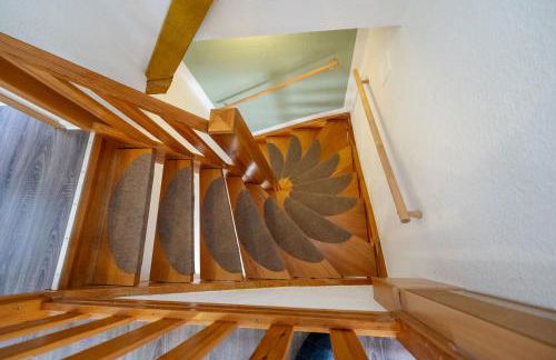 Moderne Doppelhaushälfte mit Garten & Terrasse I Free Wifi I Free Parking - Foto 11