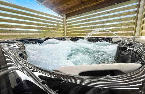 Meerkat Manor- 5 Min Drive to CLE Clinic - Foto 63