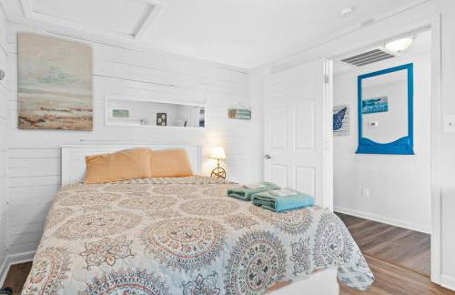 Dolphin Cove - Whole WATERFRONT House with Dock - Foto 37