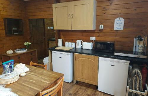 Captain’s Cabin - Photo 45