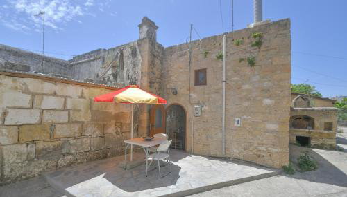 Stone house - Photo 2