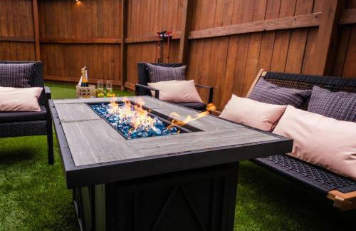 Downtown Escape - Backyard, Game room and Free Parking - Foto 18