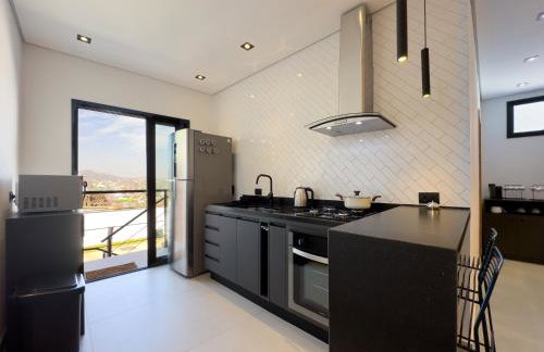 Piscina Aquecida, Sauna, Gourmet e Vista da Pedra - Foto 61