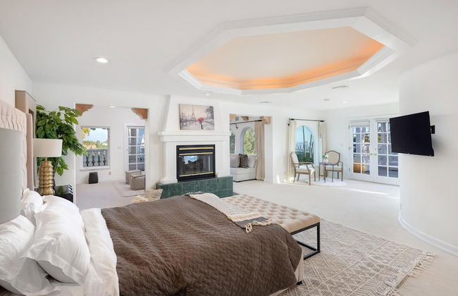 Stradella Spanish - Contemporary Mediterranean Estate w/ Resort-style Yard - Photo 3