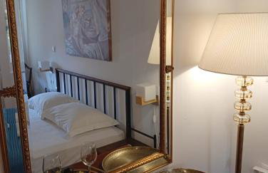 Ενοικιαζόμενα Δωμάτια "ΜΕΡΣΙΝΗ" - Foto 18