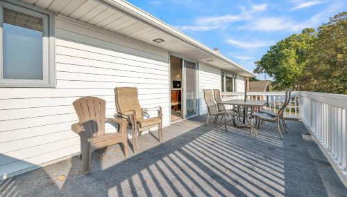 The Foxhole on East Lake Okoboji - Foto 5