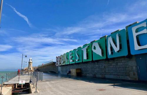 Charming 3 BR in Folkestone! - Foto 21