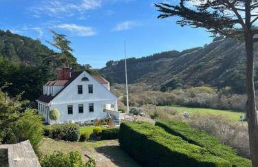 Historic Coast Guard House and Cottages - Foto 43