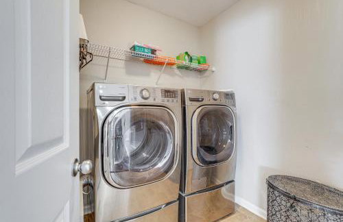 2 Mi to Suwanee Town Center Spacious Townhome - Foto 25