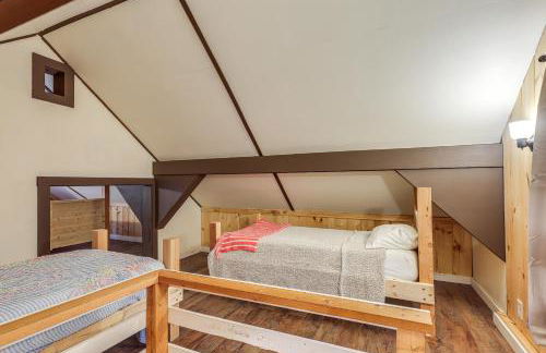 10 Mi to Gore Mountain! Pet-Friendly Cabin - Foto 14