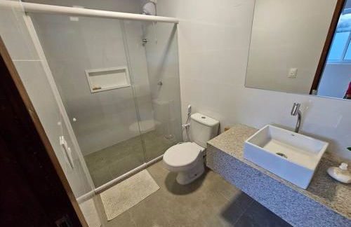 Piscina aquecida, 5 suítes e pé na areia com vista espetacular!! - Photo 61