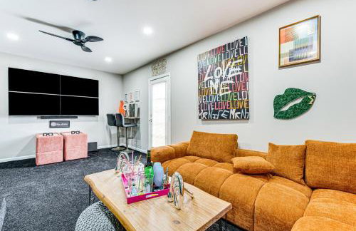 4 Mi to Airport: Atlanta Home w/ Deck & Hot Tub - Foto 12